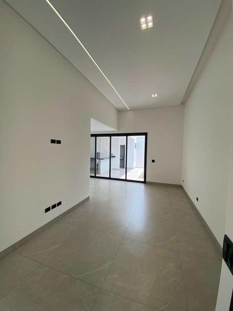 Casa à venda com 3 quartos, 127m² - Foto 7