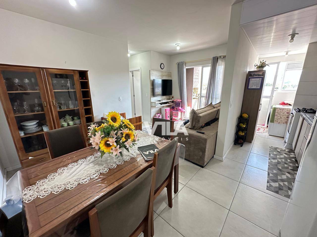 Apartamento à venda com 2 quartos, 58m² - Foto 3