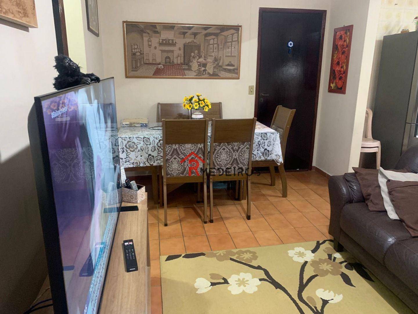 Apartamento à venda com 2 quartos, 81m² - Foto 2