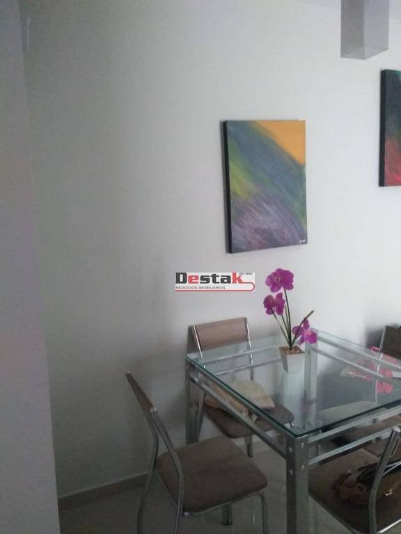 Apartamento à venda com 2 quartos, 55m² - Foto 15