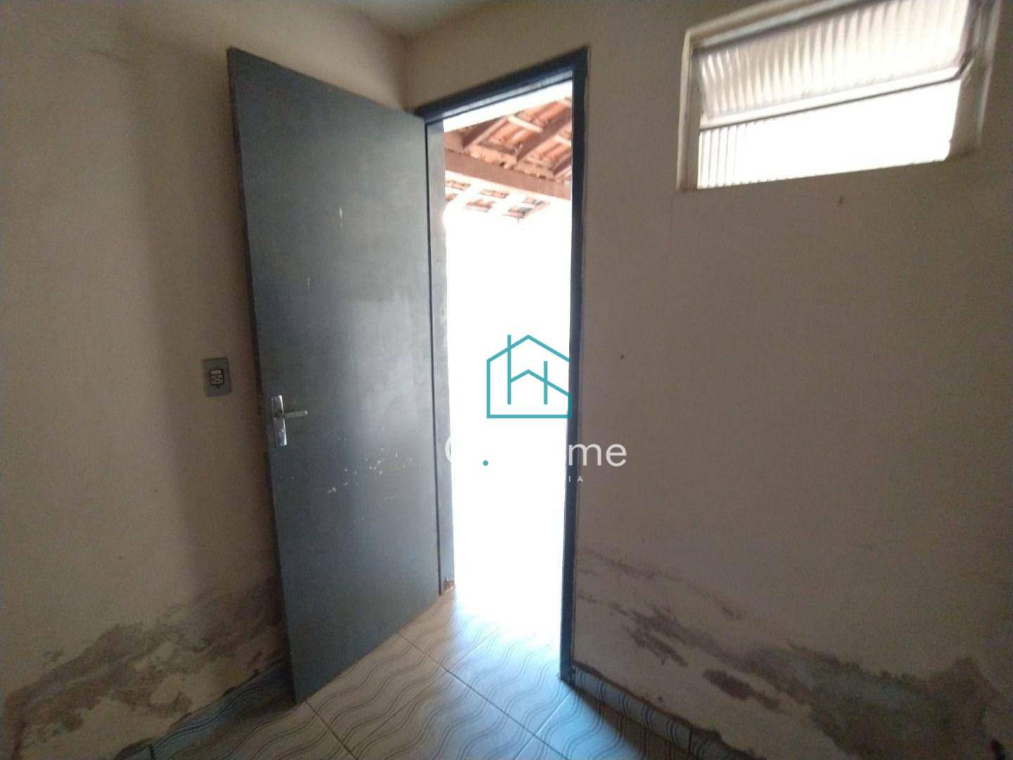 Casa à venda com 3 quartos, 69m² - Foto 8