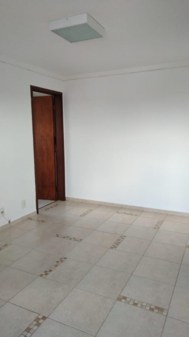 Apartamento à venda com 2 quartos, 60m² - Foto 10