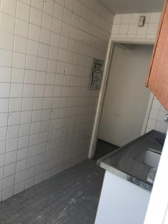 Apartamento à venda com 2 quartos, 54m² - Foto 14