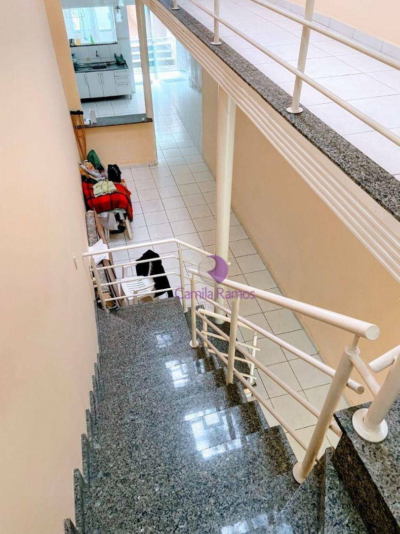 Sobrado à venda com 2 quartos, 336m² - Foto 11