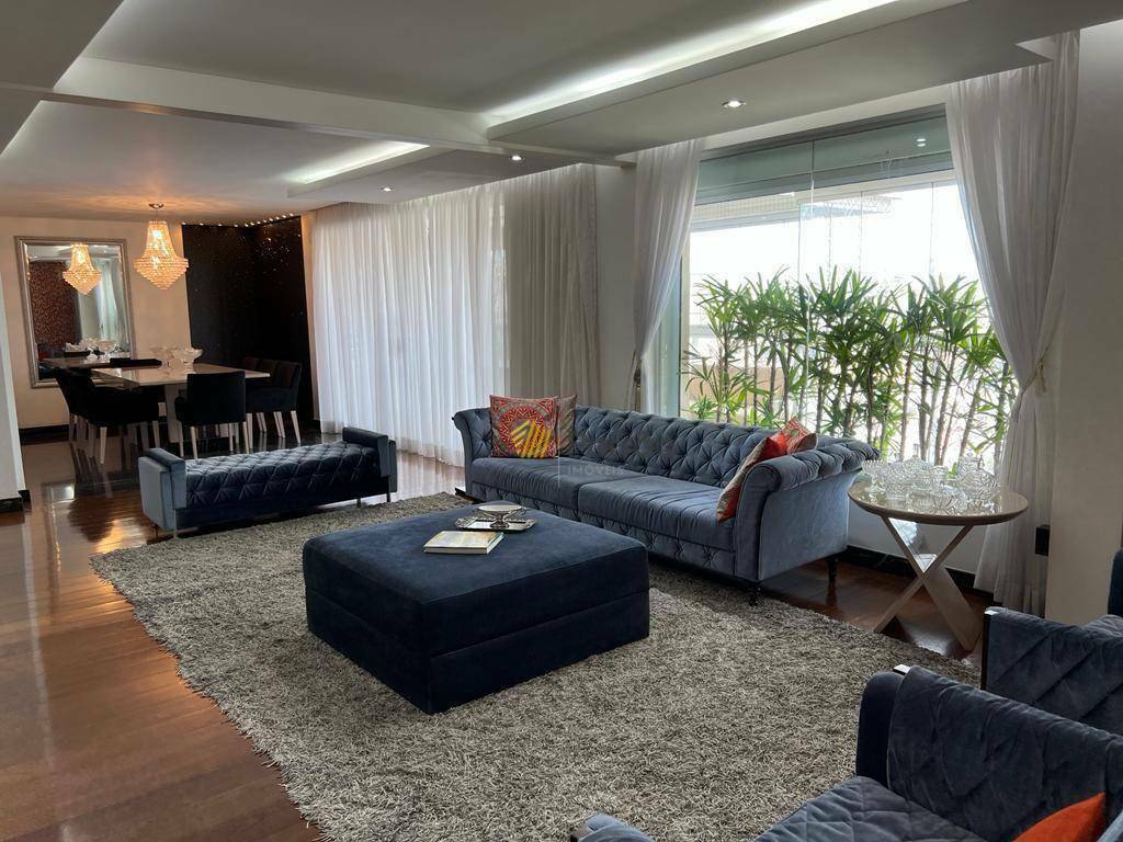 Apartamento à venda com 3 quartos, 227m² - Foto 2