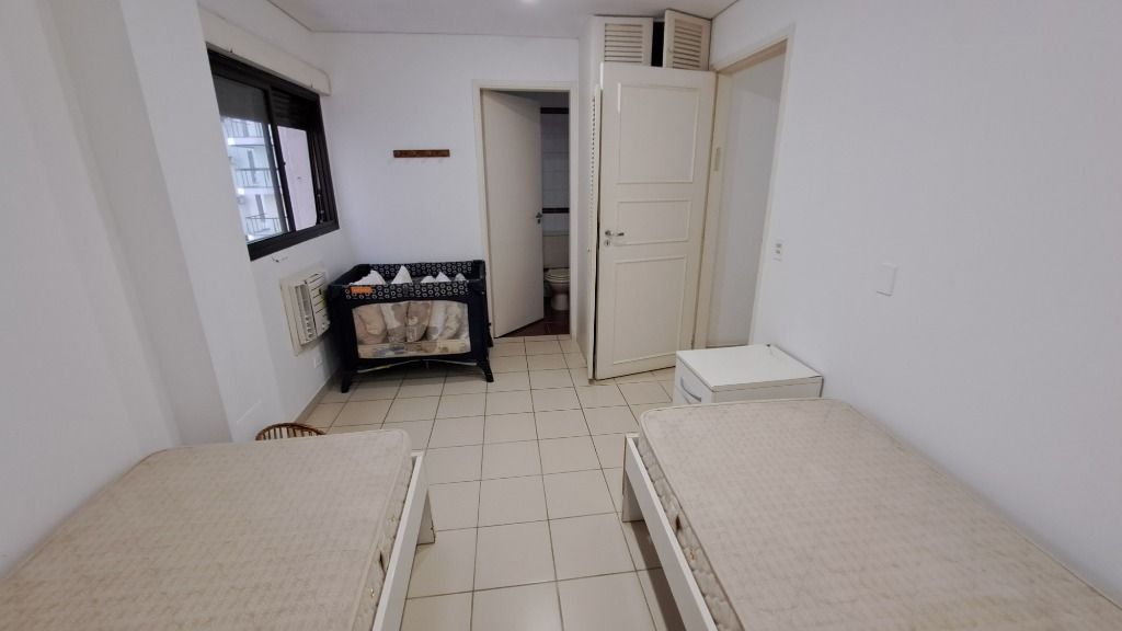 Apartamento à venda com 3 quartos, 160m² - Foto 14