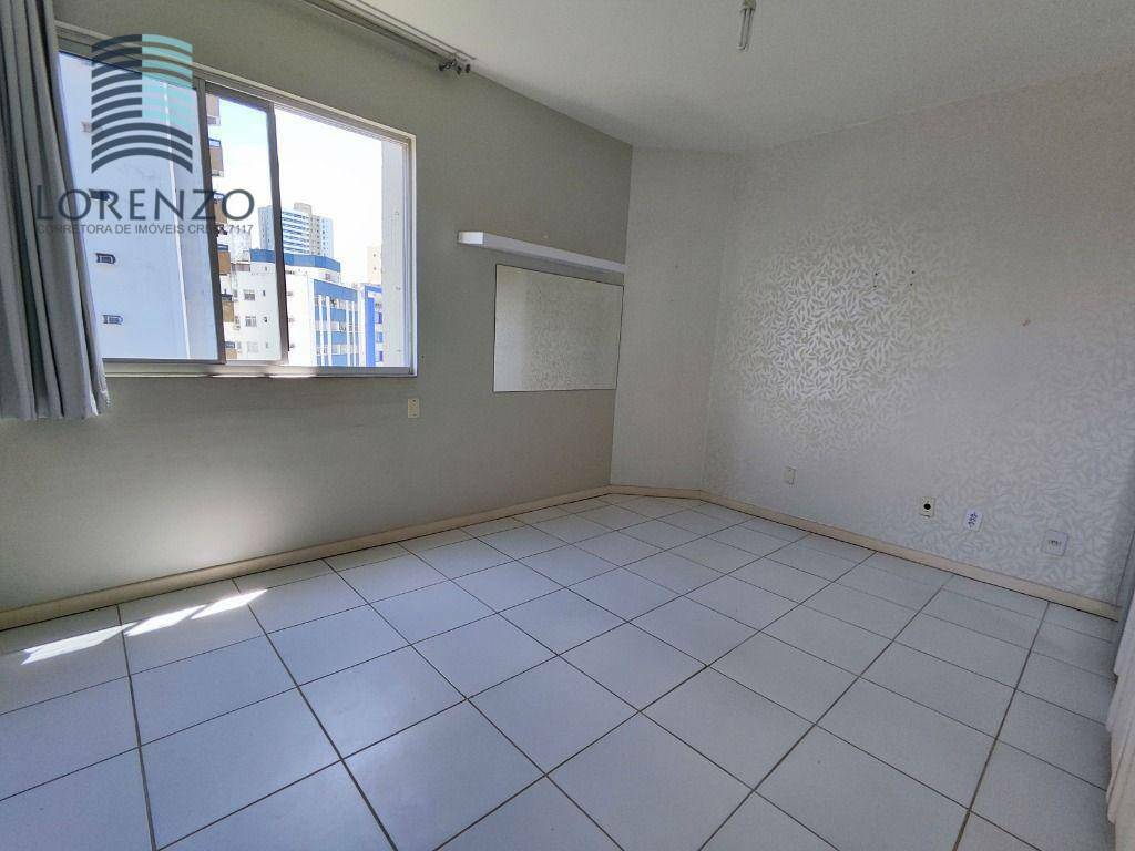 Apartamento à venda com 3 quartos, 100m² - Foto 13