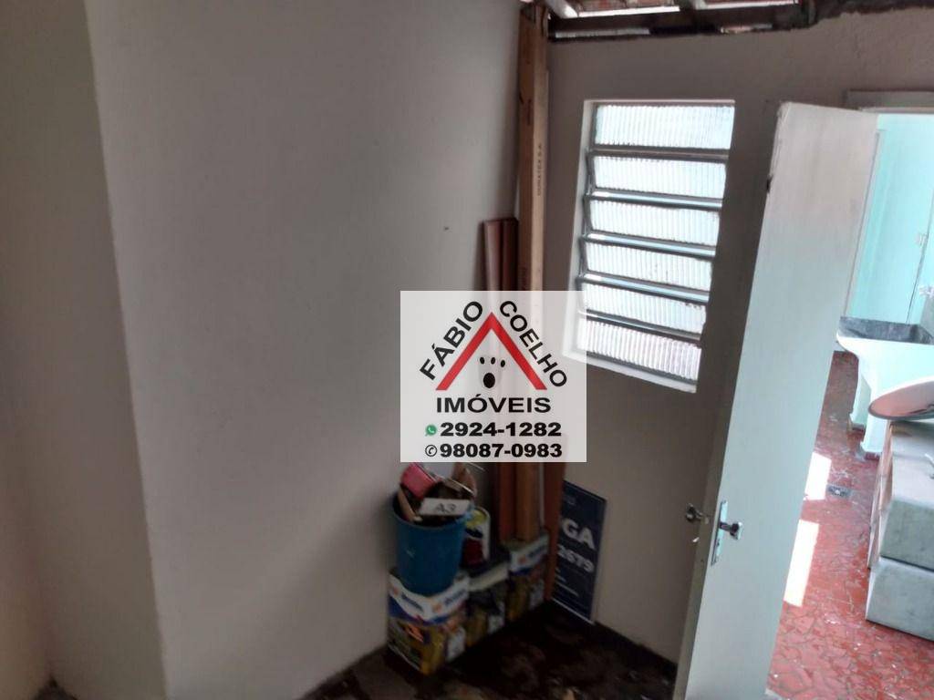 Sobrado à venda com 3 quartos, 120m² - Foto 12