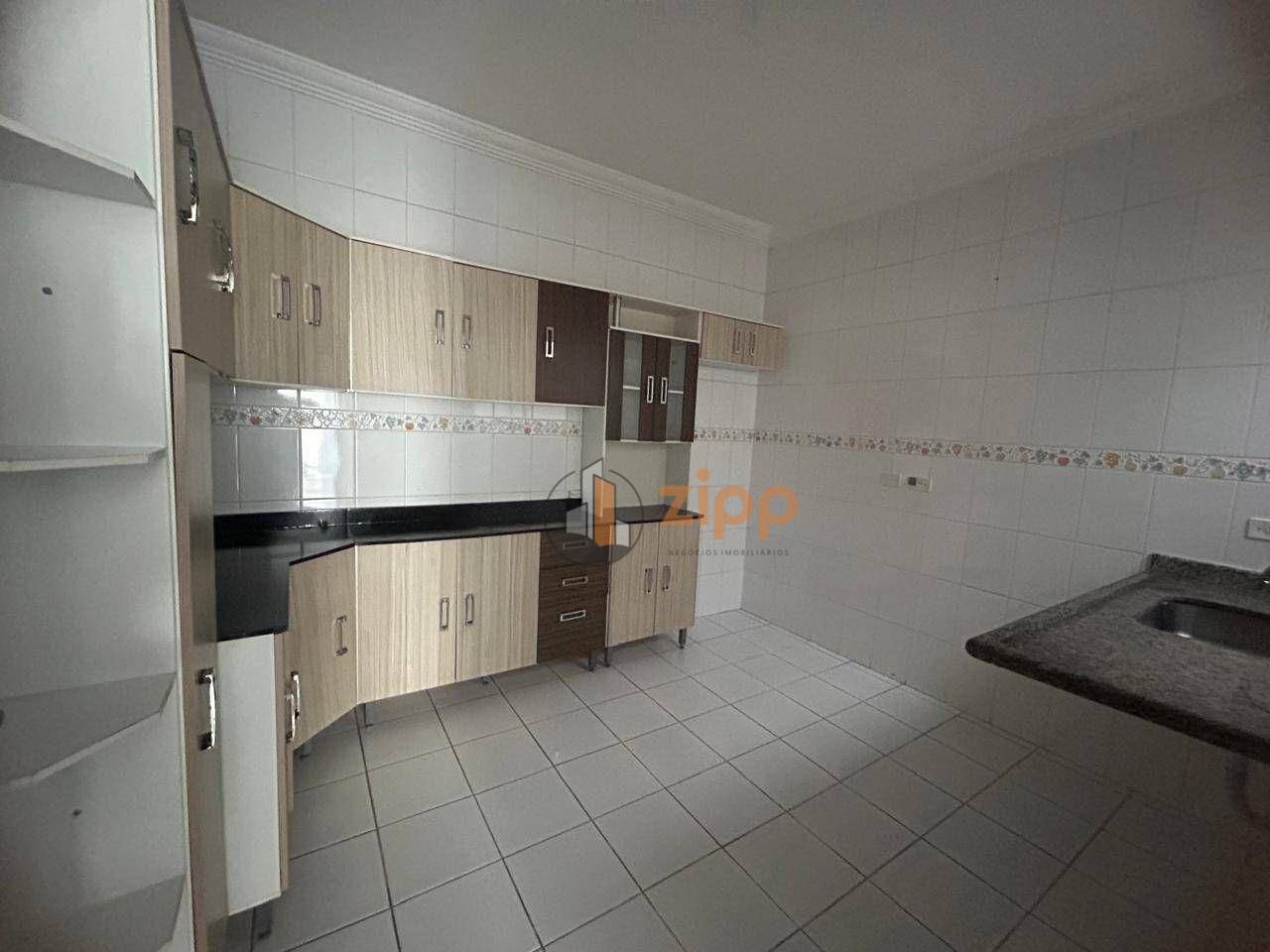 Sobrado para alugar com 2 quartos, 70m² - Foto 15