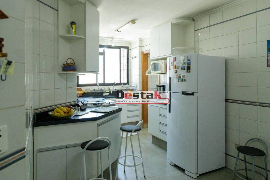 Apartamento à venda com 3 quartos, 135m² - Foto 20