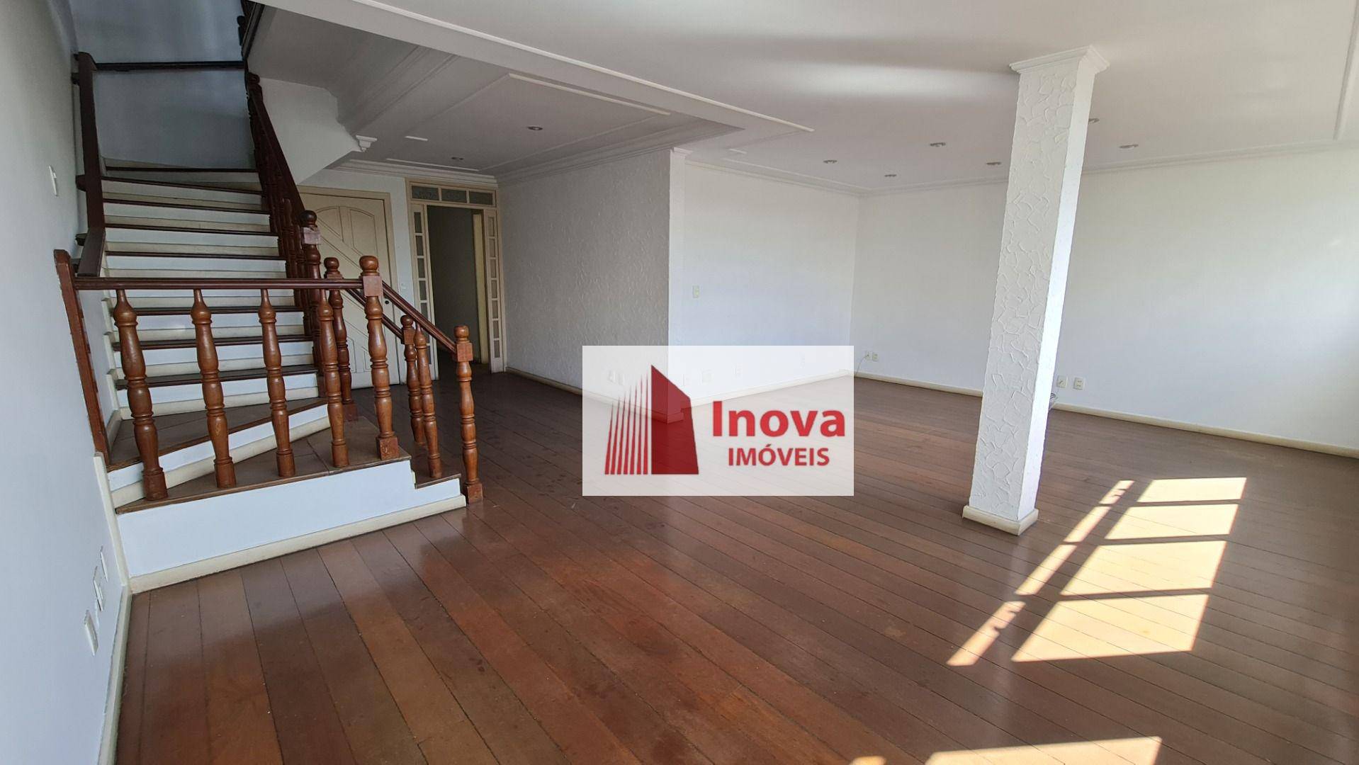 Cobertura à venda com 3 quartos, 600m² - Foto 1