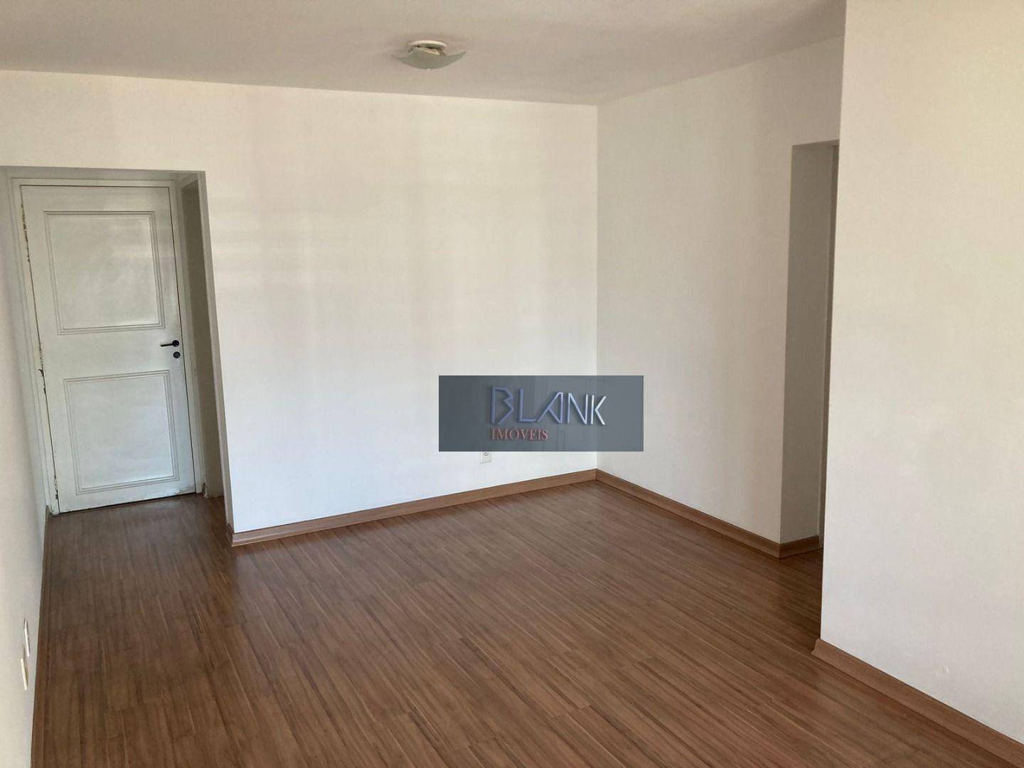 Apartamento à venda com 2 quartos, 78m² - Foto 3