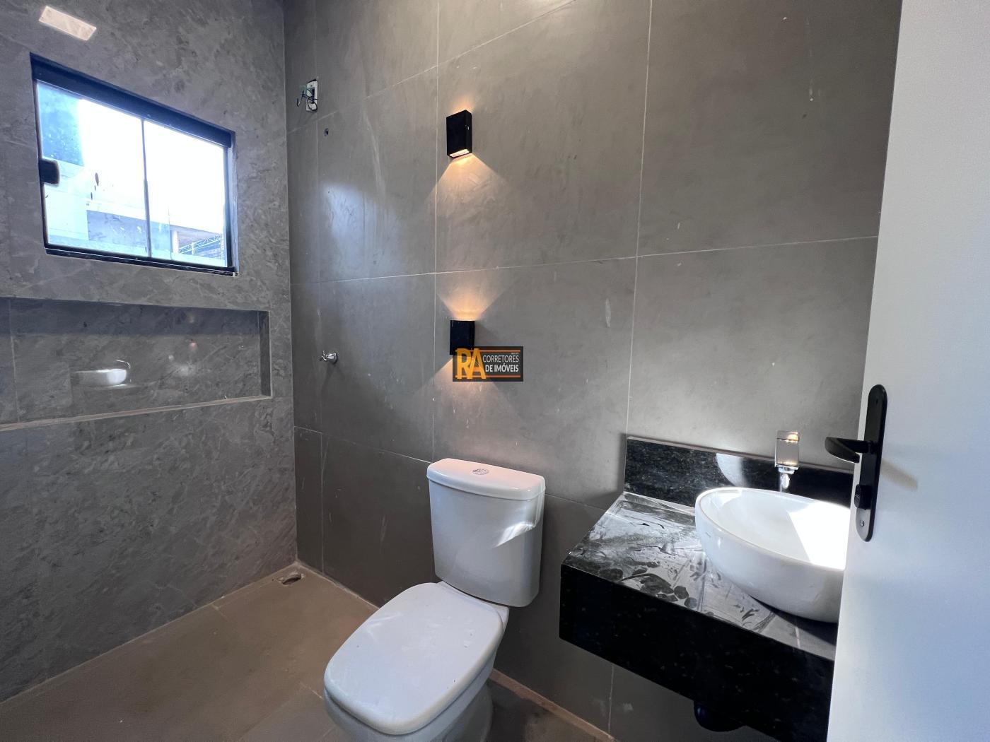 Casa à venda com 2 quartos, 125m² - Foto 7