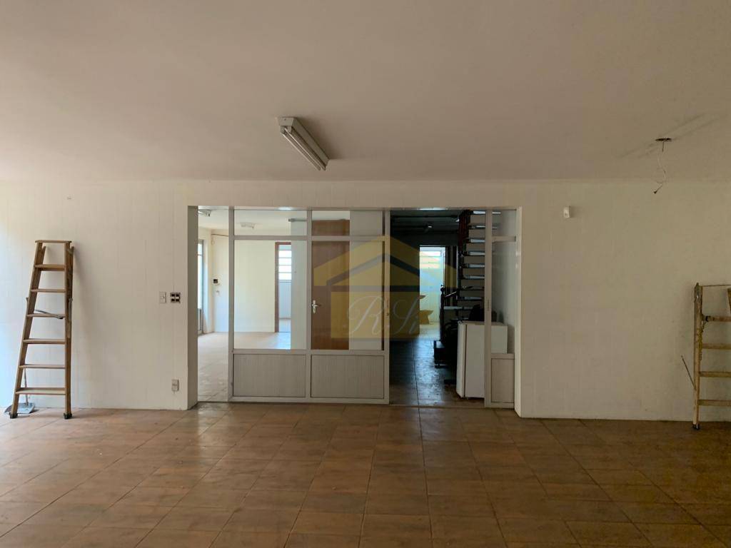 Casa à venda e aluguel com 3 quartos, 480m² - Foto 30