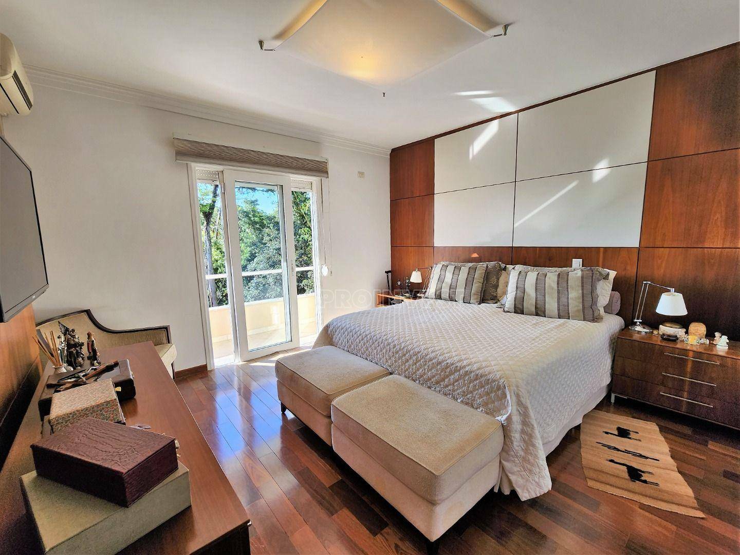 Casa de Condomínio à venda com 4 quartos, 700m² - Foto 23