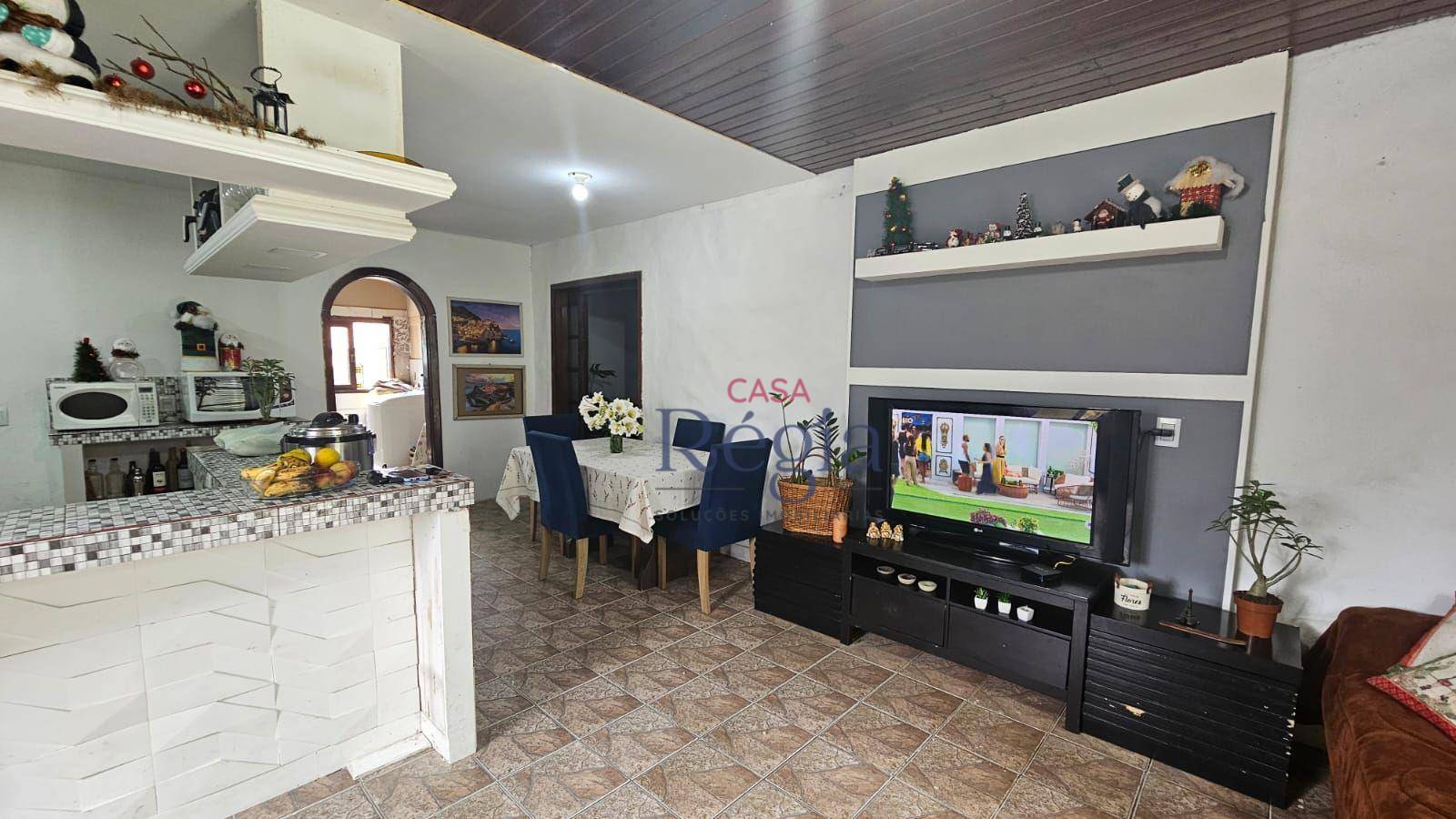 Casa à venda com 4 quartos, 241m² - Foto 3