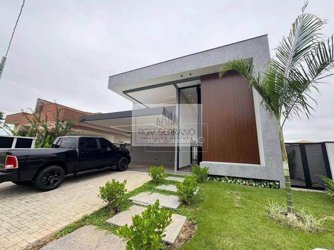 Casa de Condomínio à venda com 3 quartos, 252m² - Foto 1