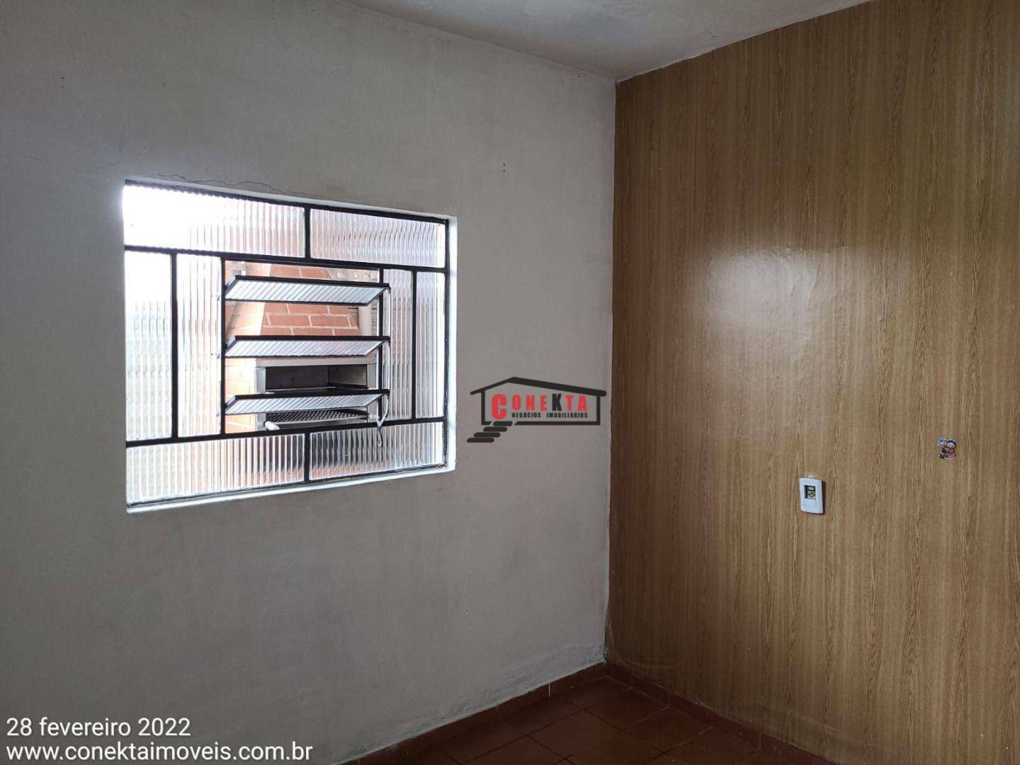 Casa à venda com 3 quartos, 90m² - Foto 15