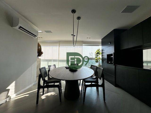 Apartamento à venda com 3 quartos, 96m² - Foto 9