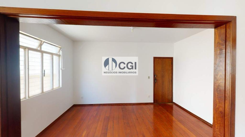 Apartamento à venda com 4 quartos, 140m² - Foto 2