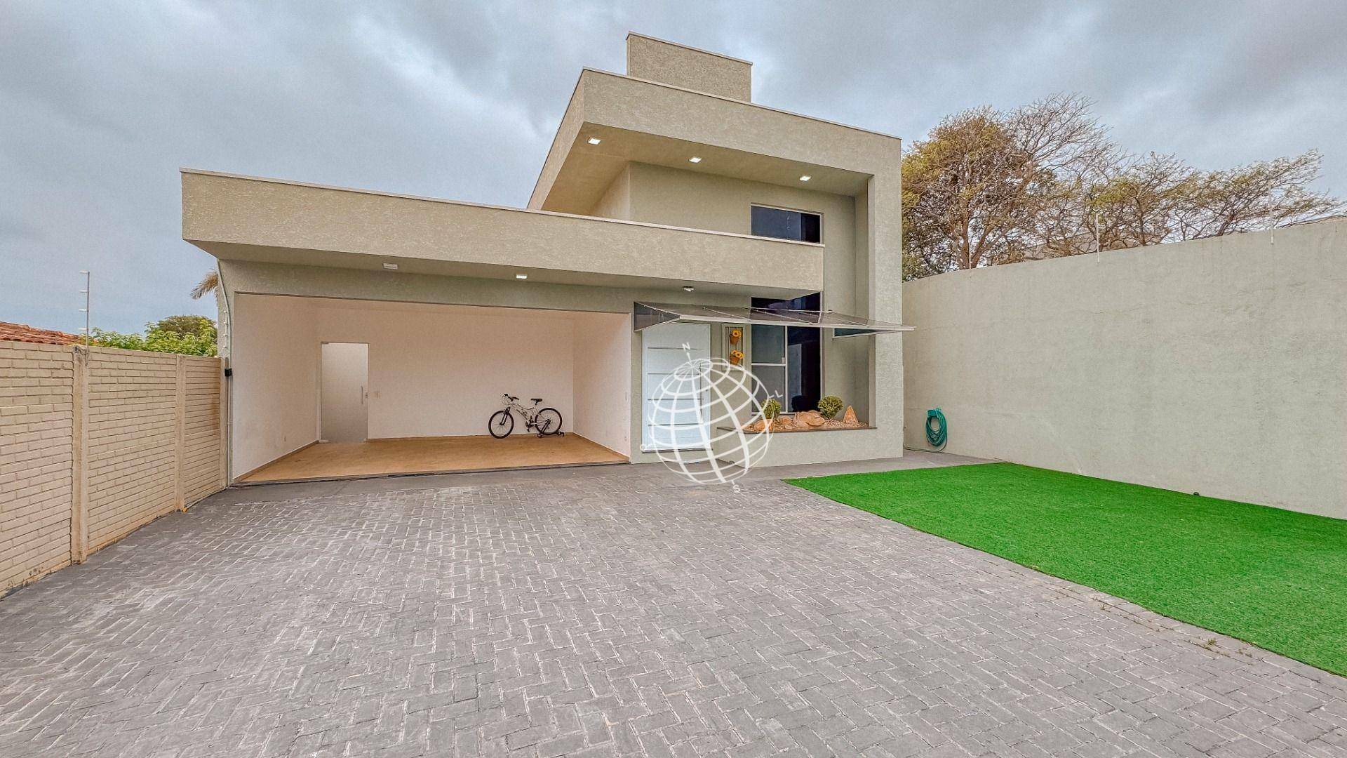 Casa à venda com 5 quartos, 320m² - Foto 2