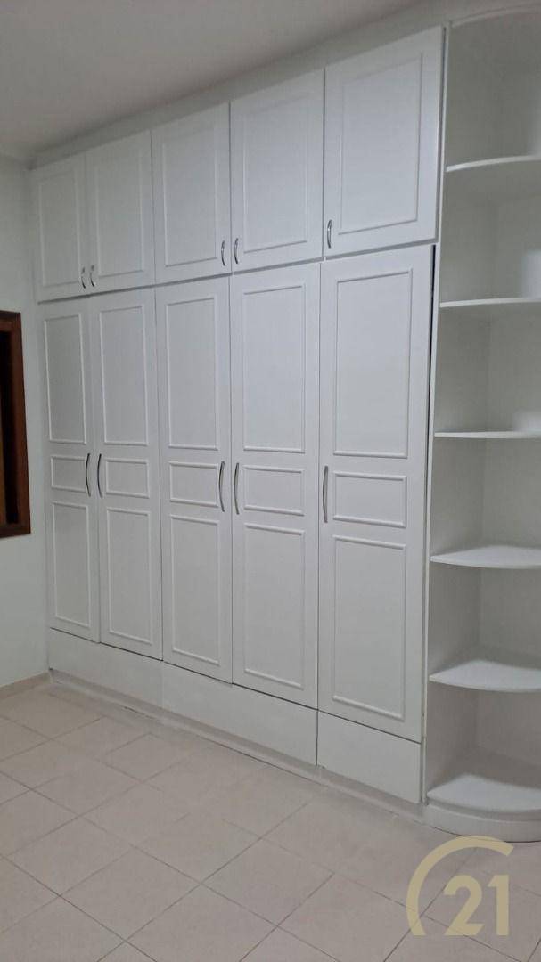 Casa de Condomínio à venda com 3 quartos, 250m² - Foto 14