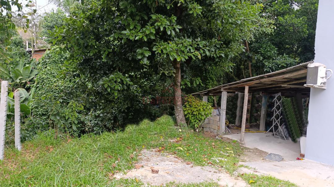 Casa à venda com 3 quartos, 360m² - Foto 23