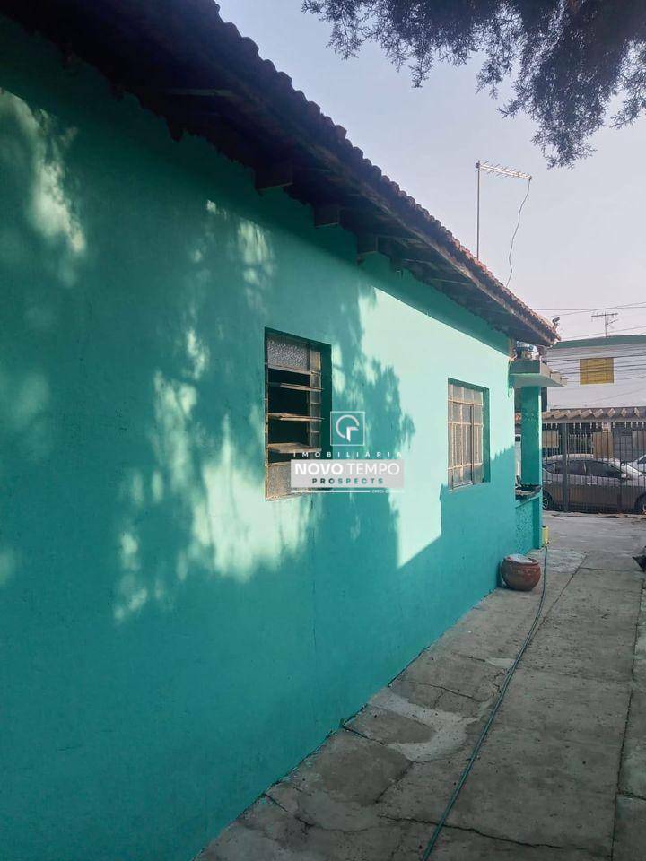 Casa à venda com 3 quartos, 80m² - Foto 7