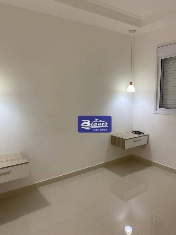 Apartamento à venda com 2 quartos, 68m² - Foto 31