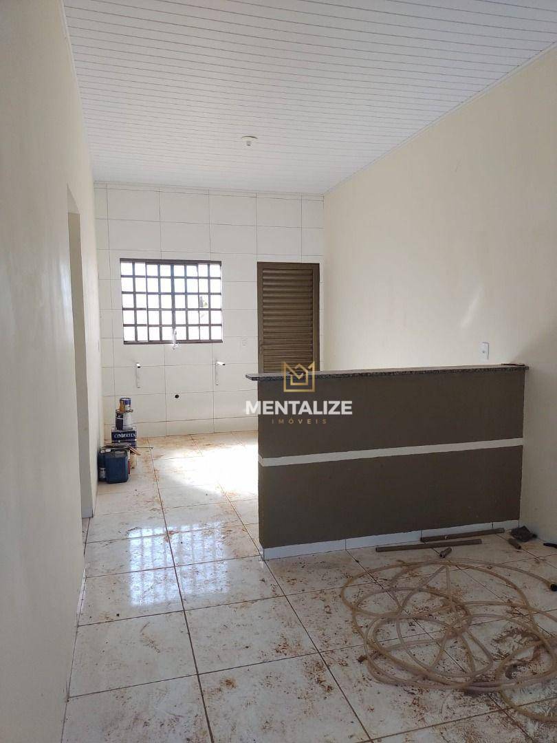 Casa à venda com 2 quartos, 57m² - Foto 10