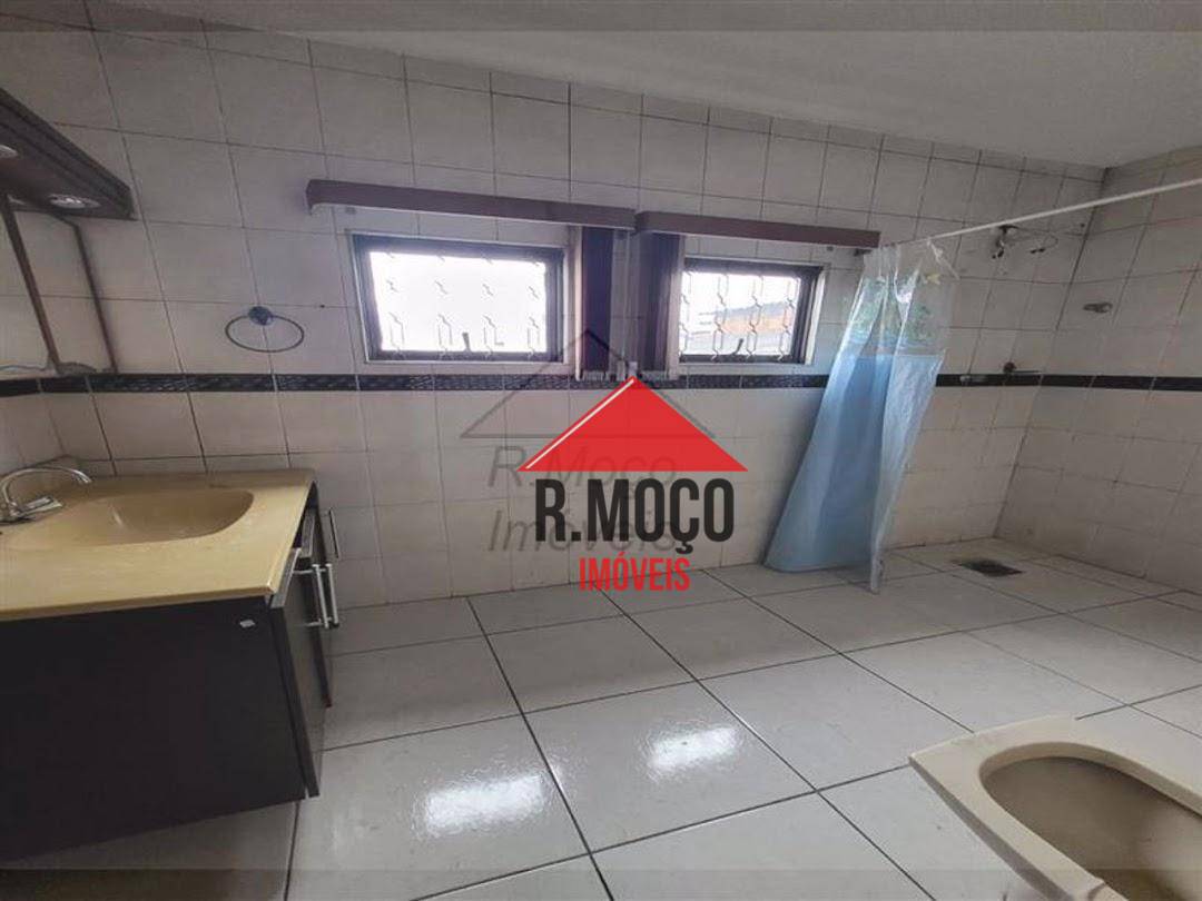 Casa à venda com 3 quartos, 120m² - Foto 24