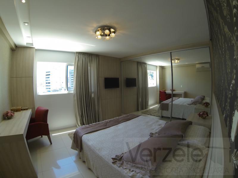 Apartamento à venda com 3 quartos, 140m² - Foto 19