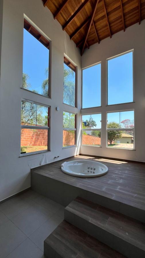 Chácara à venda com 6 quartos, 400m² - Foto 5