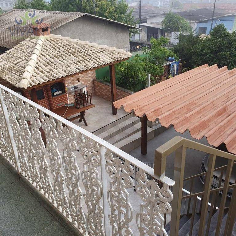 Sobrado, 3 quartos, 244 m² - Foto 2