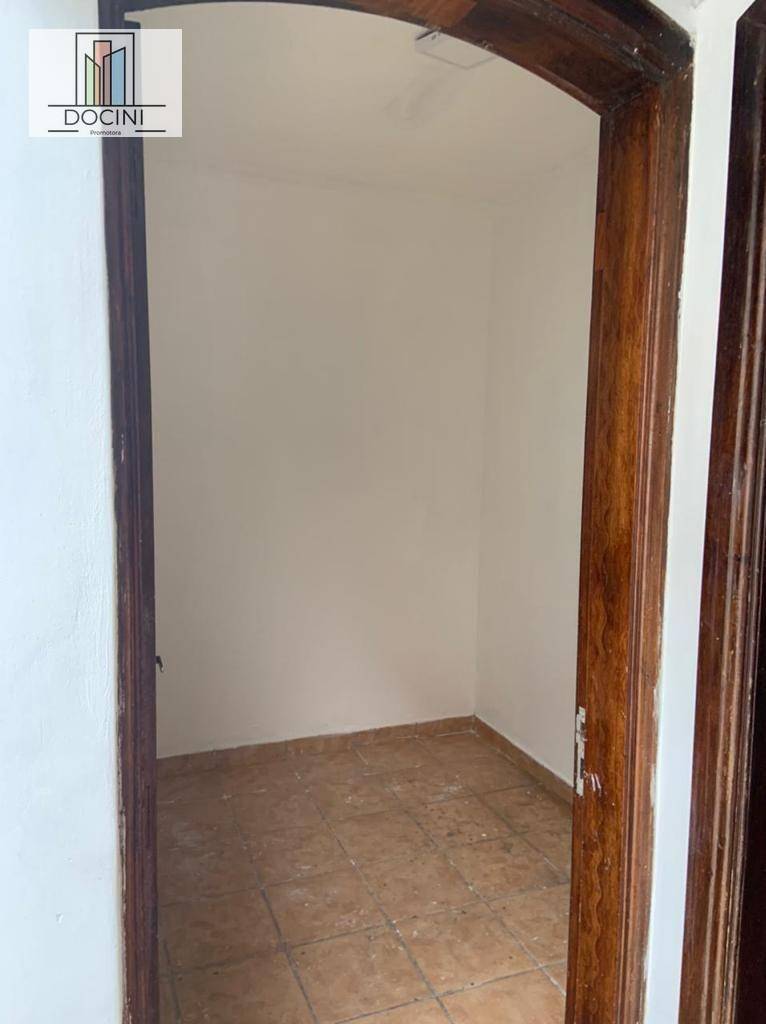 Casa à venda com 3 quartos, 300M2 - Foto 2