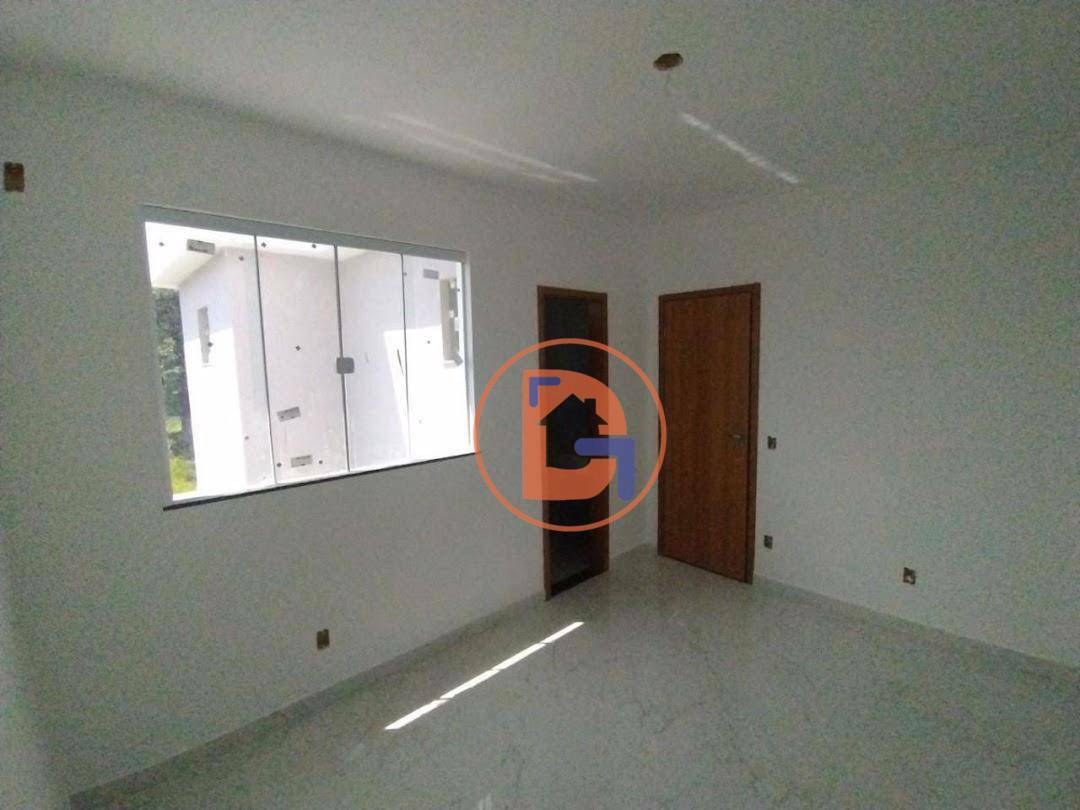 Casa à venda com 3 quartos, 270m² - Foto 5