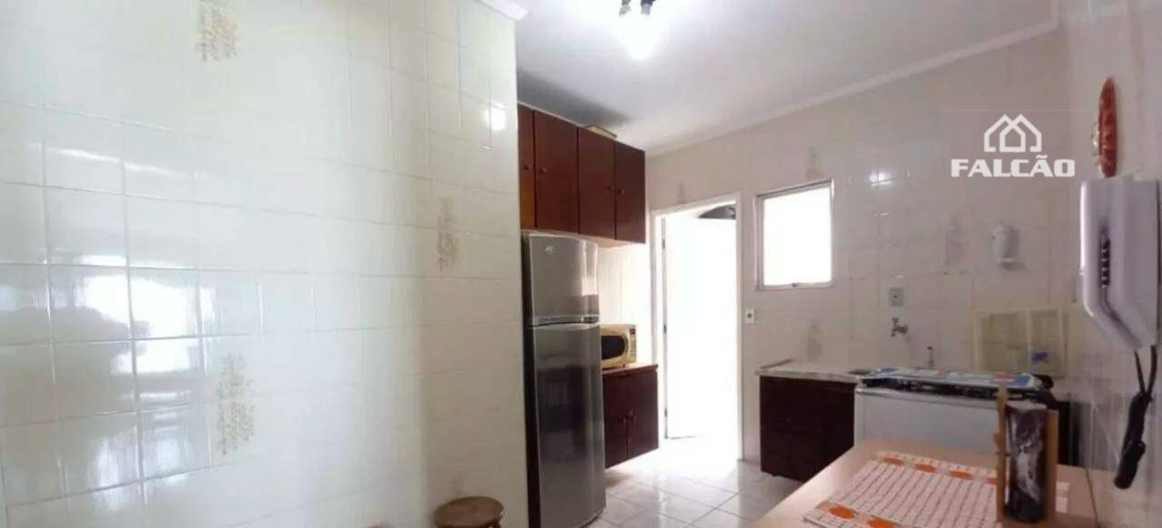 Apartamento à venda com 2 quartos, 80m² - Foto 15