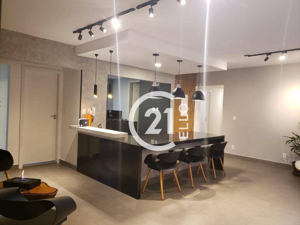 Apartamento à venda com 3 quartos, 150m² - Foto 3