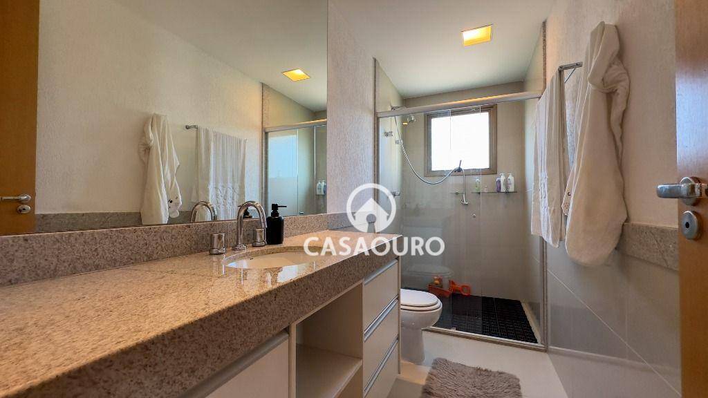 Apartamento à venda com 4 quartos, 154m² - Foto 18