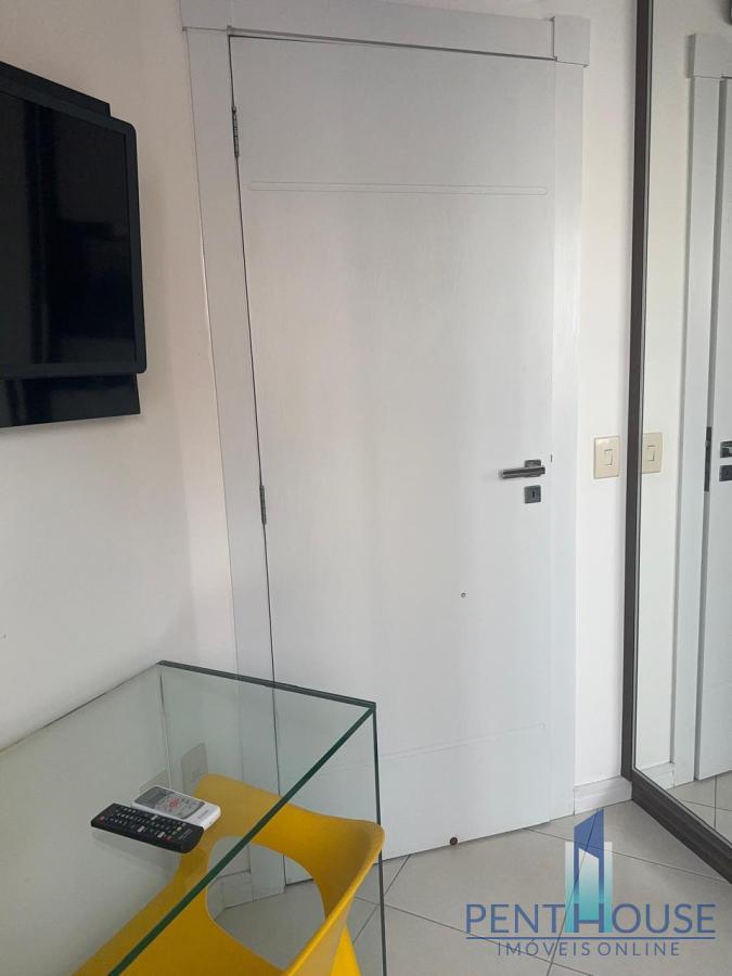 Apartamento para alugar com 3 quartos, 104m² - Foto 15