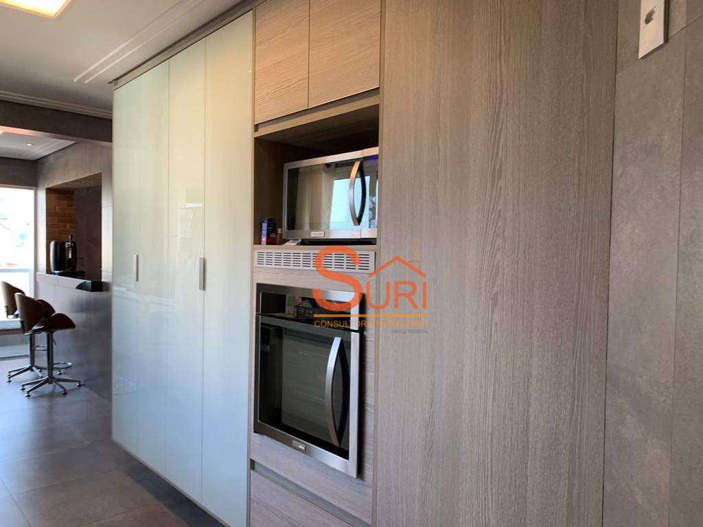 Apartamento à venda com 4 quartos, 205m² - Foto 8