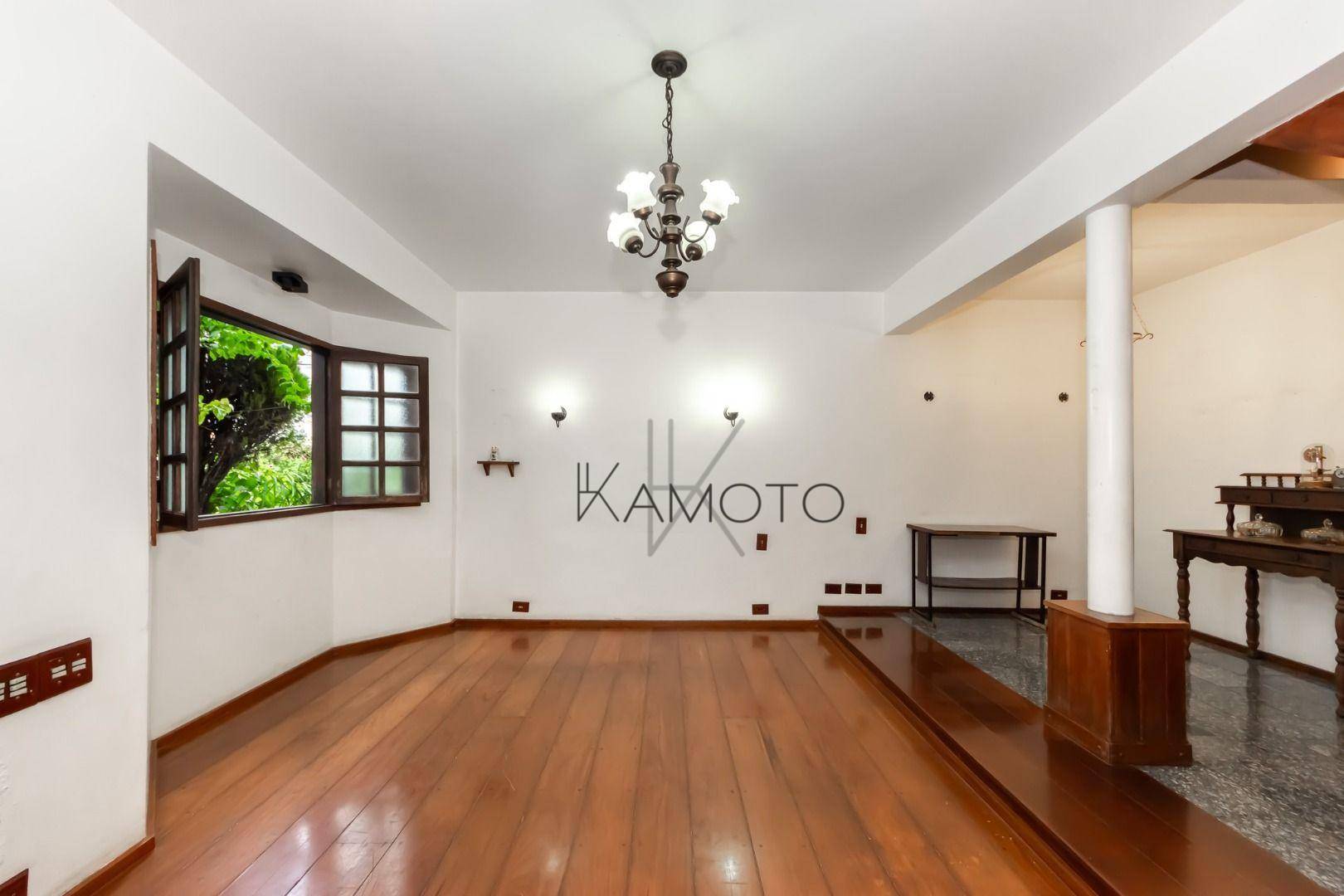 Sobrado à venda com 2 quartos, 120m² - Foto 1