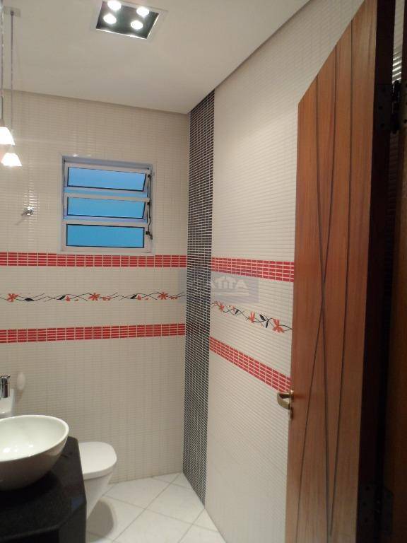 Sobrado à venda com 3 quartos, 299m² - Foto 19