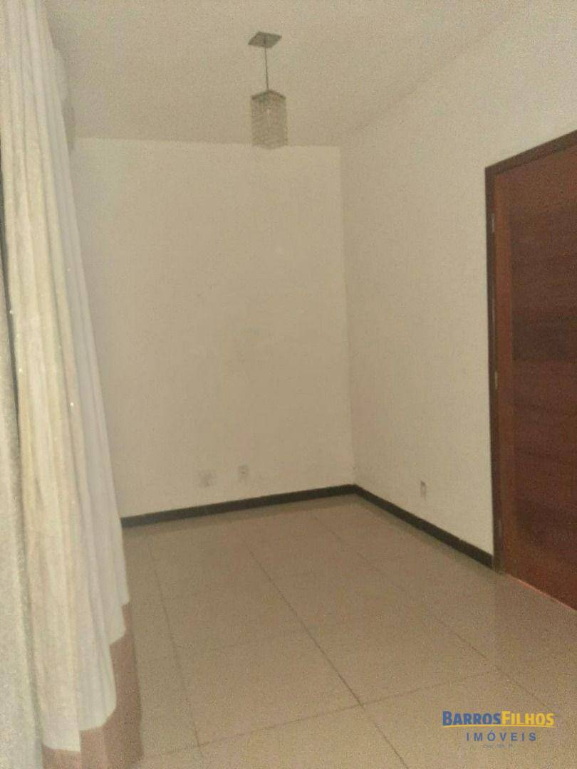 Casa à venda com 4 quartos, 476m² - Foto 18