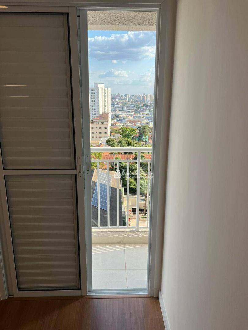 Apartamento para alugar com 2 quartos, 58m² - Foto 11