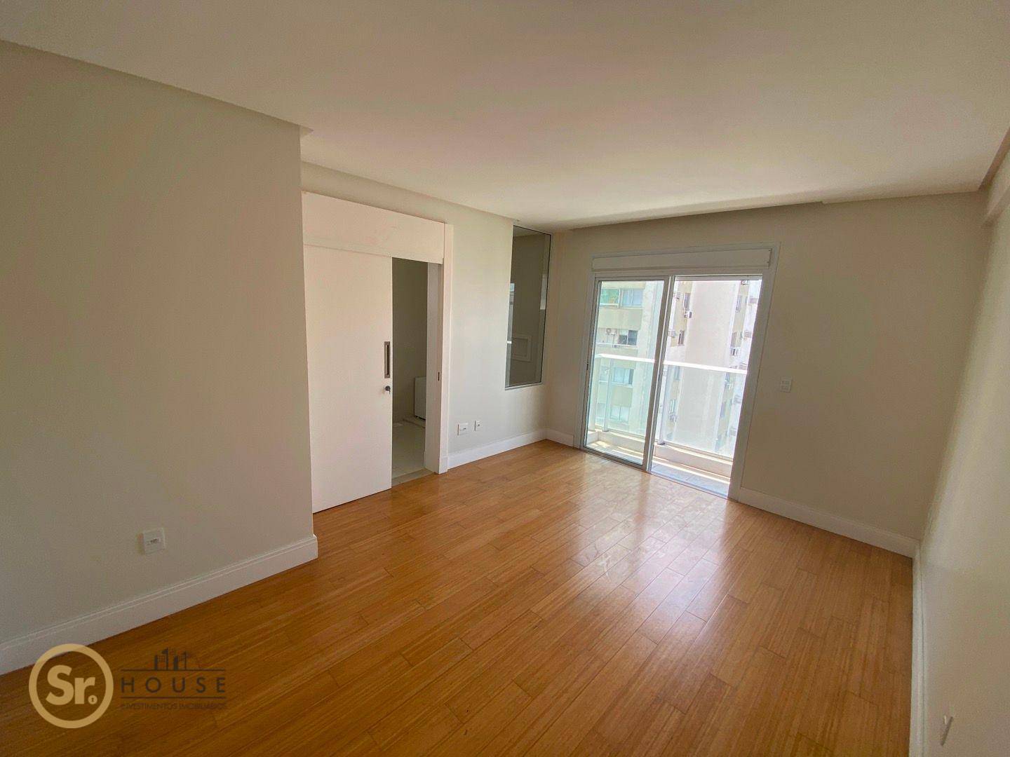 Apartamento à venda com 3 quartos, 130m² - Foto 13