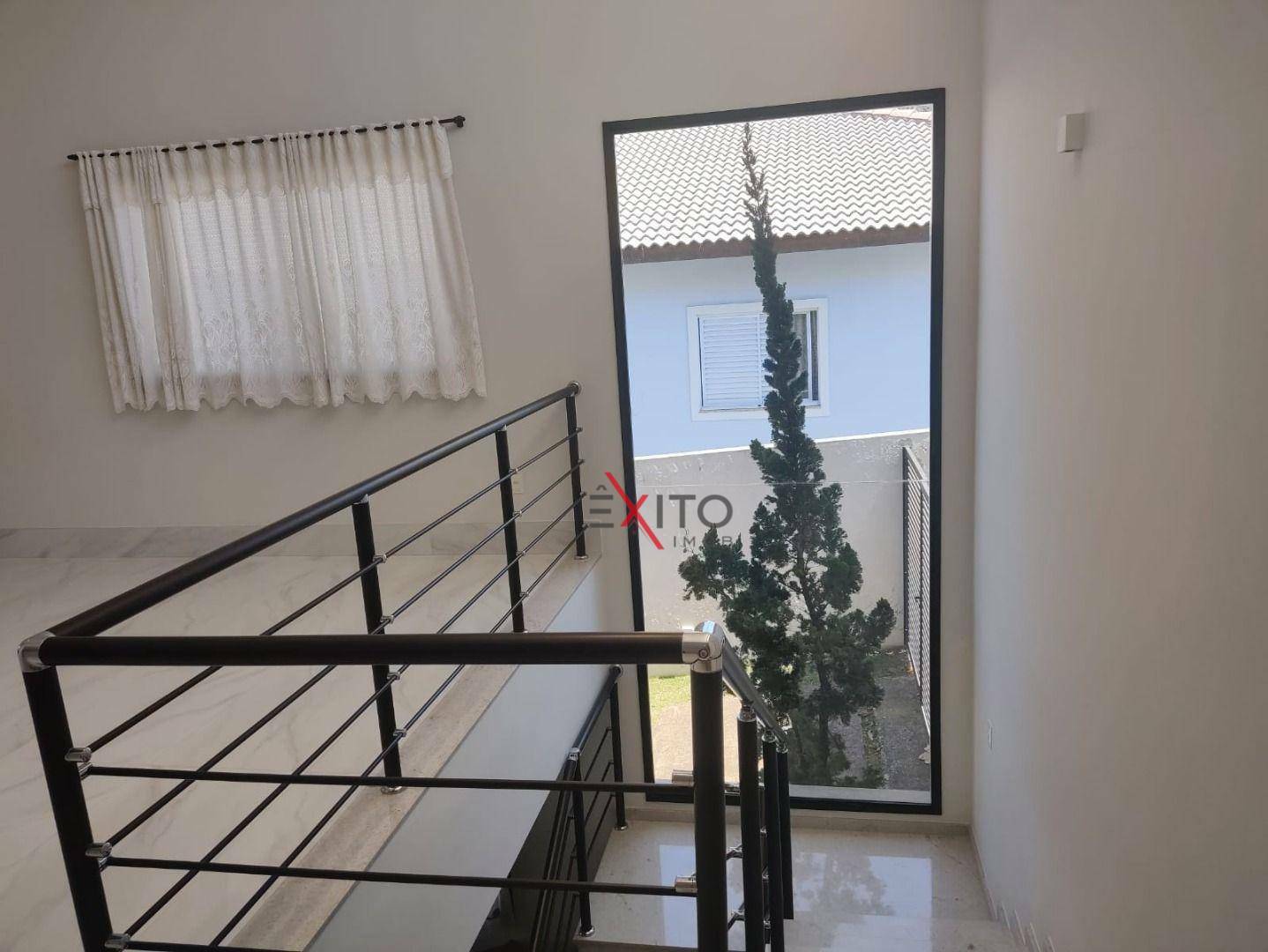 Casa de Condomínio à venda com 4 quartos, 520m² - Foto 25