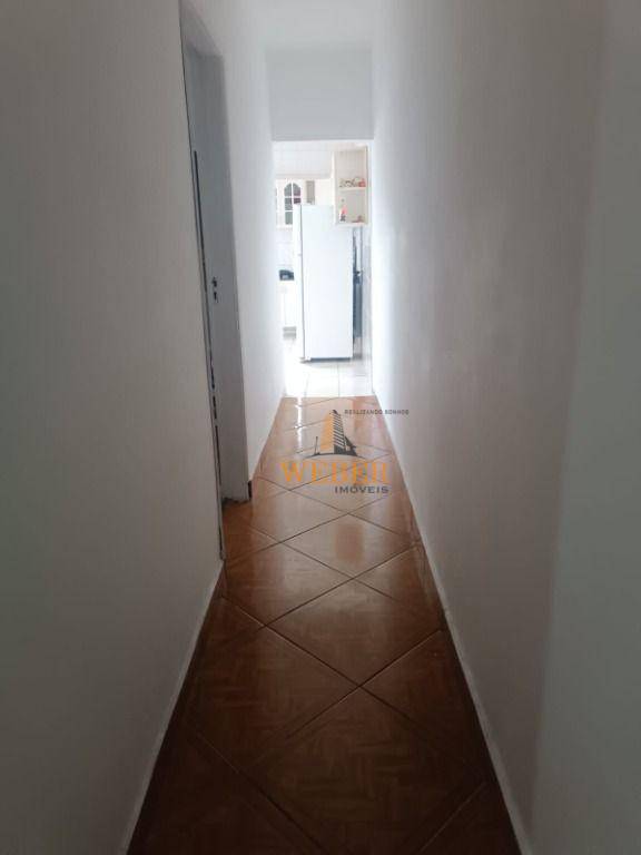 Sobrado à venda com 4 quartos, 200m² - Foto 9