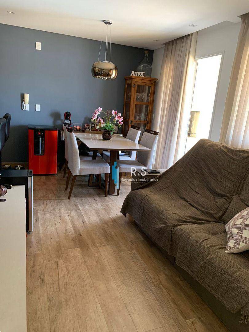 Apartamento à venda com 3 quartos, 73m² - Foto 11