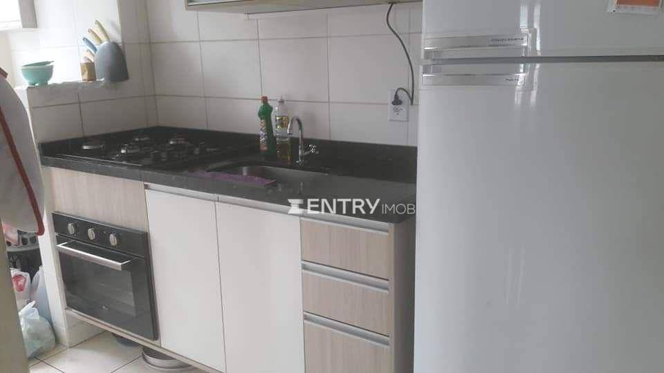 Apartamento à venda com 2 quartos, 55m² - Foto 6